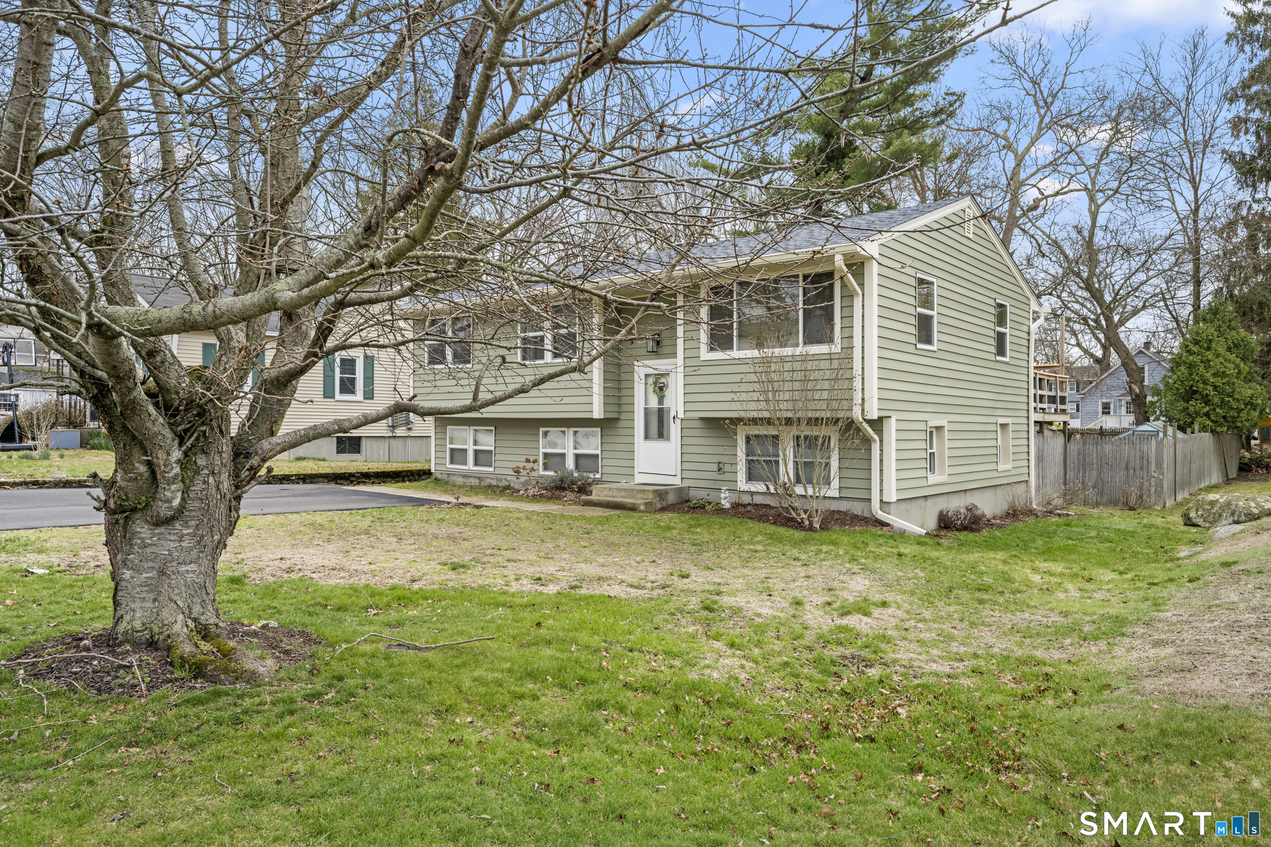 113 Warner Street Groton CT 06340