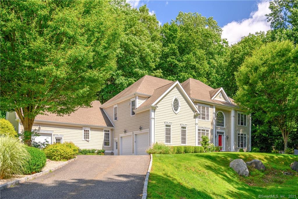 7 Appleby Farm Road Brookfield CT 06804