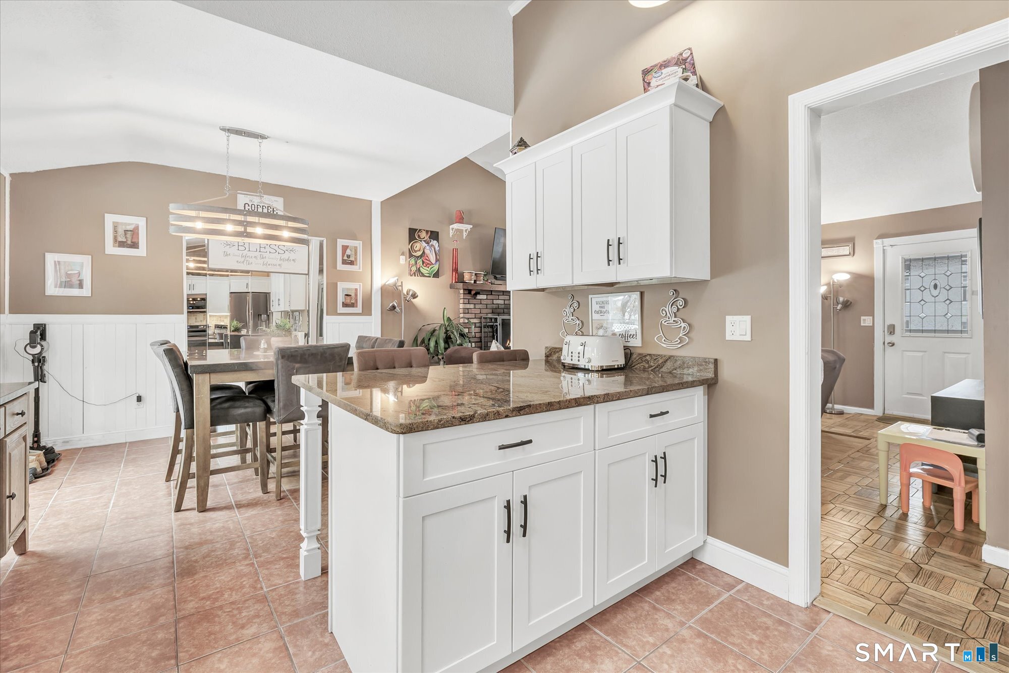 22 Crestwood Drive Naugatuck CT 06770