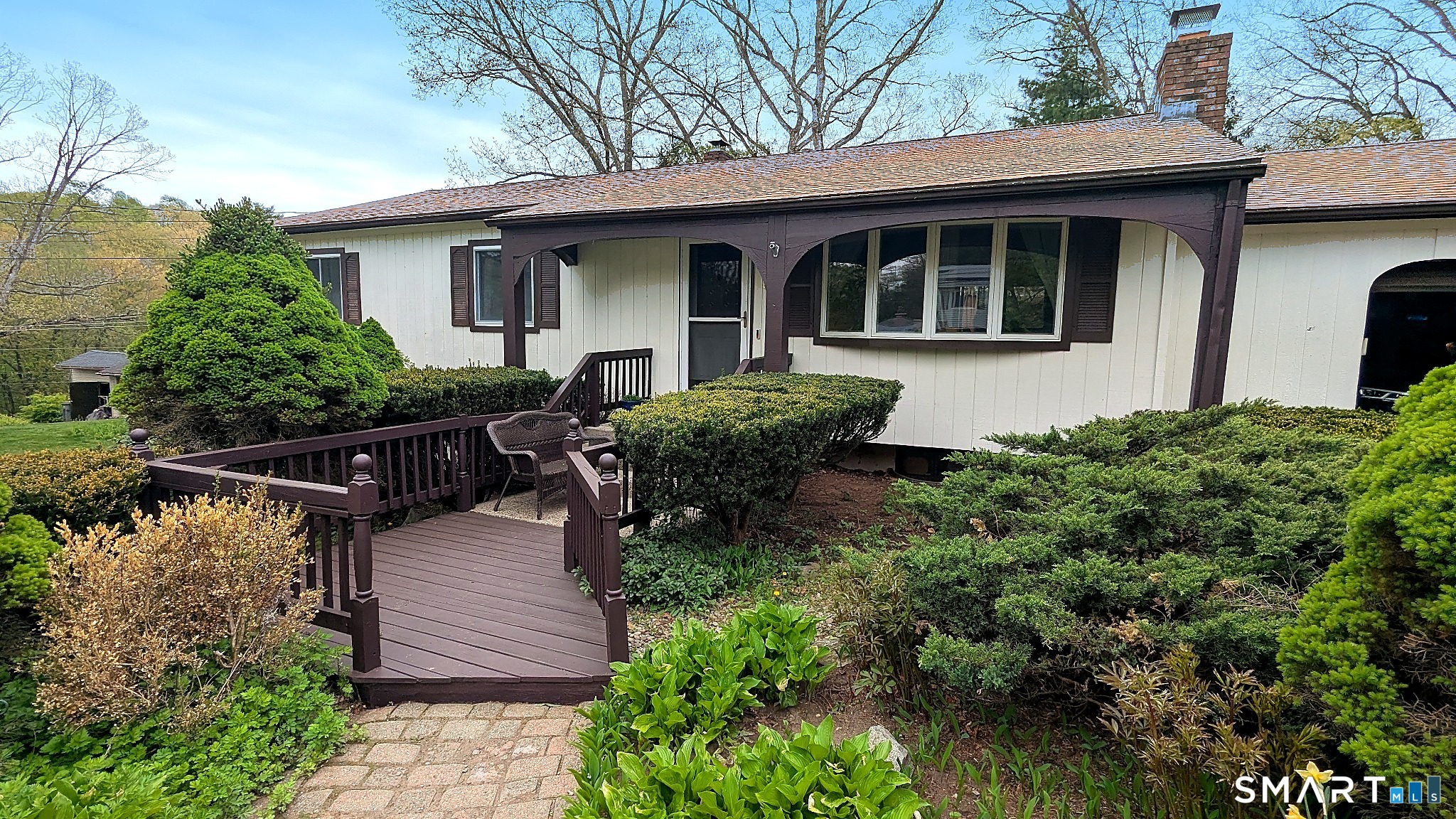 22 Crestwood Drive Naugatuck CT 06770