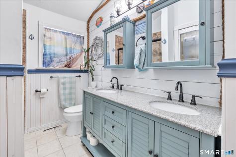 22 Crestwood Drive Naugatuck CT 06770