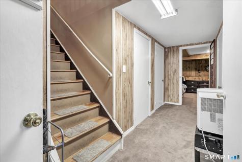 22 Crestwood Drive Naugatuck CT 06770