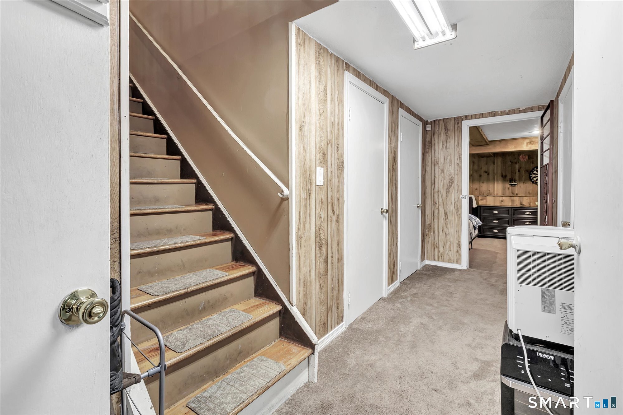 22 Crestwood Drive Naugatuck CT 06770