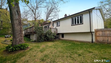 22 Crestwood Drive Naugatuck CT 06770