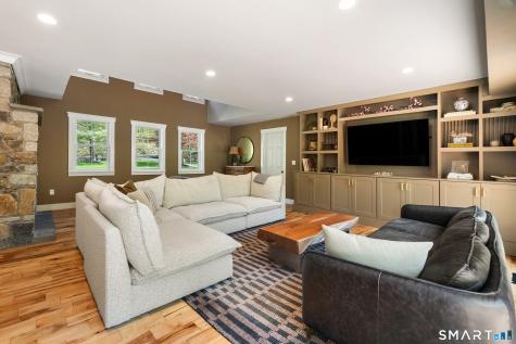 9 Maplewood Road Ridgefield CT 06877