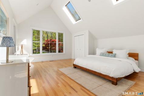 9 Maplewood Road Ridgefield CT 06877
