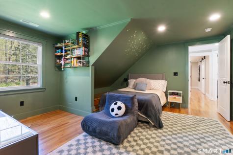 9 Maplewood Road Ridgefield CT 06877