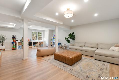 9 Maplewood Road Ridgefield CT 06877