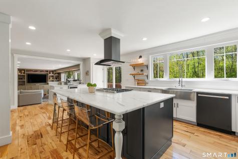 9 Maplewood Road Ridgefield CT 06877
