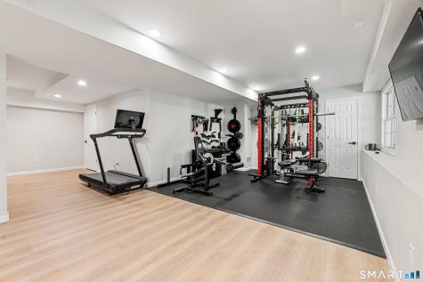 9 Maplewood Road Ridgefield CT 06877