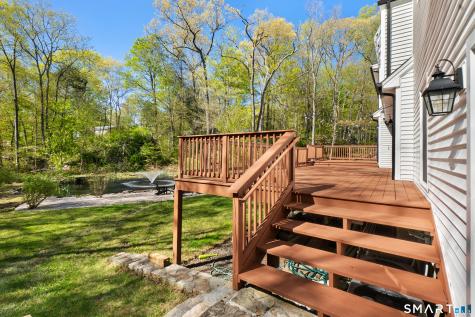 9 Maplewood Road Ridgefield CT 06877