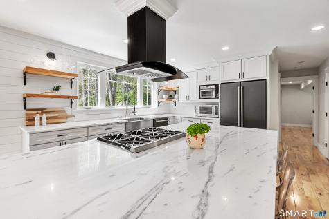 9 Maplewood Road Ridgefield CT 06877