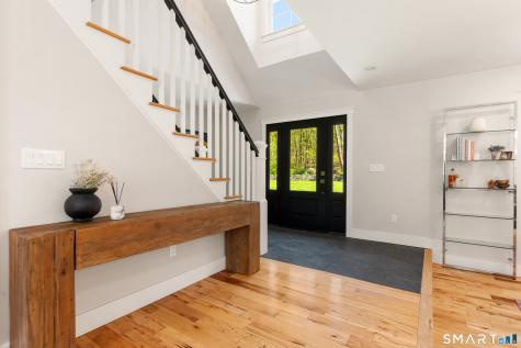 9 Maplewood Road Ridgefield CT 06877