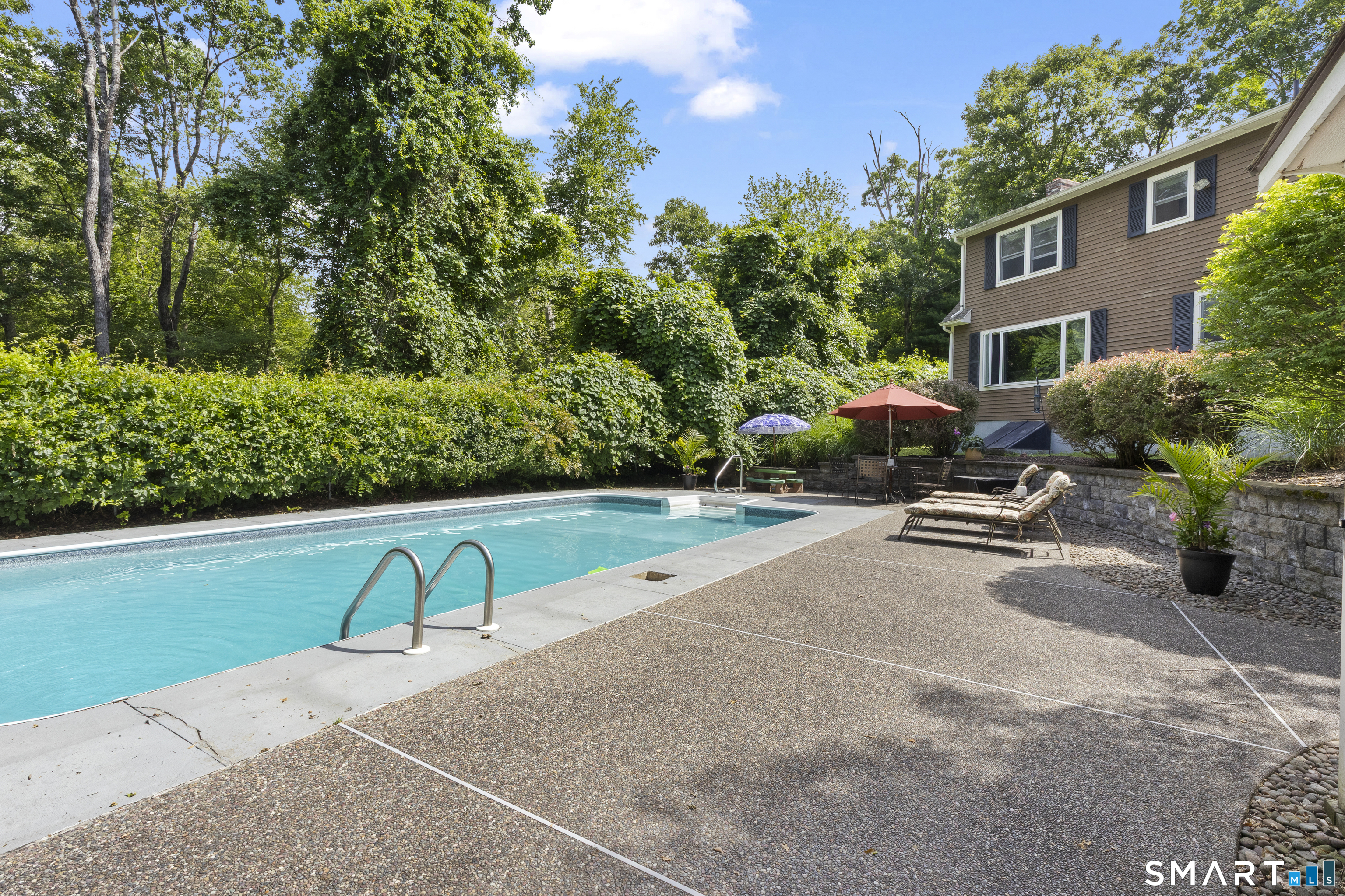 182 Stawicki Road Thompson CT 06255