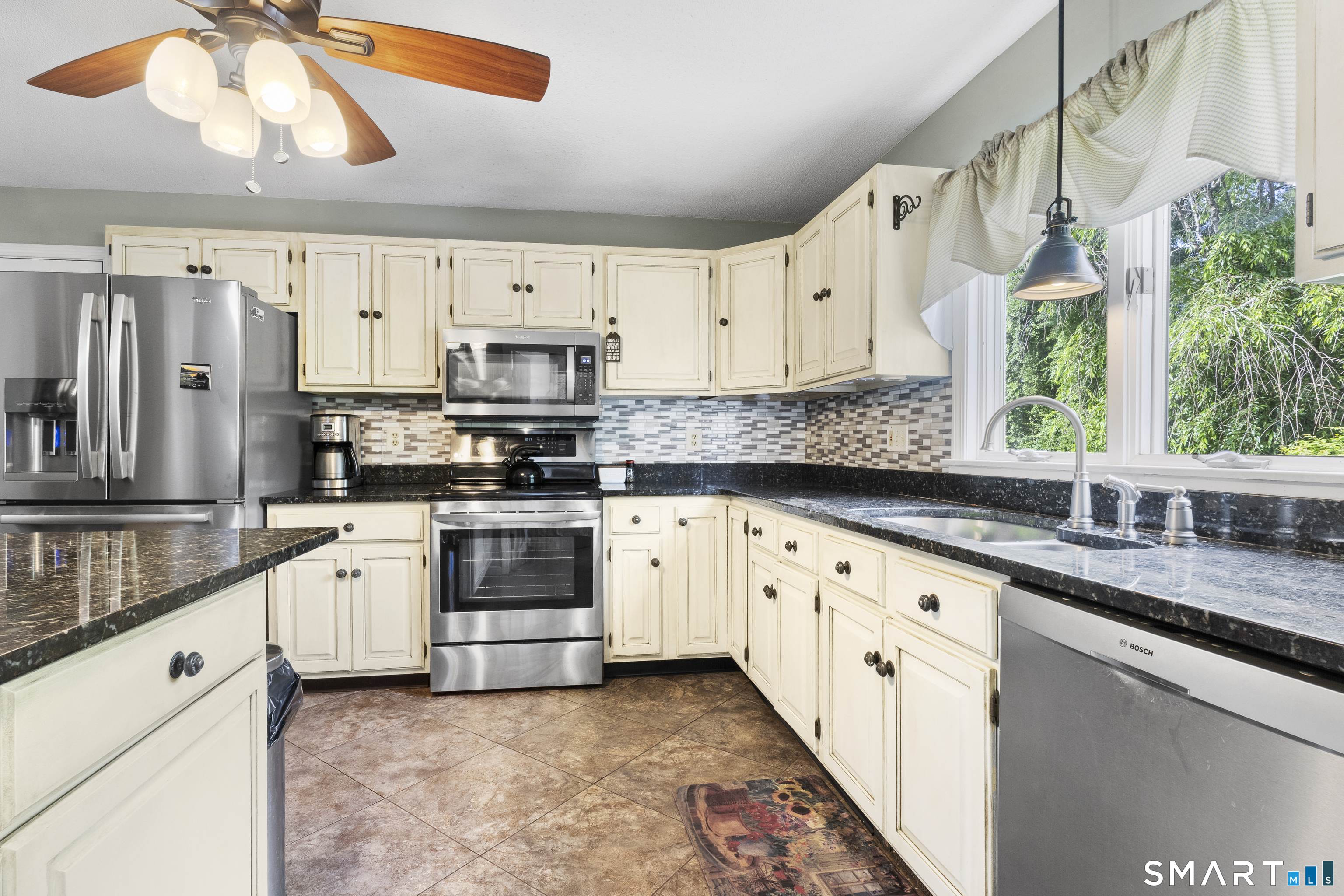 182 Stawicki Road Thompson CT 06255