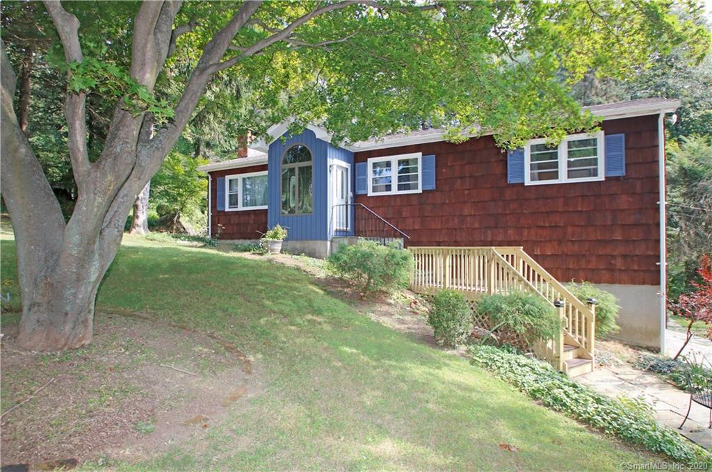 4 Inglenook Road New Fairfield CT 06812