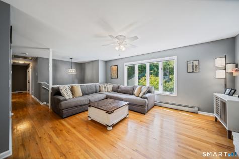 8 Wills Road Newtown CT 06470