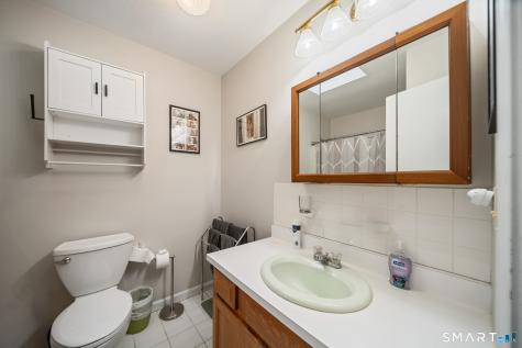 8 Wills Road Newtown CT 06470