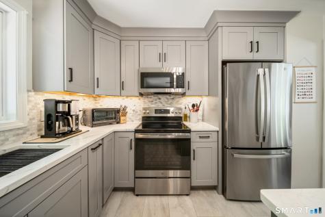 8 Wills Road Newtown CT 06470