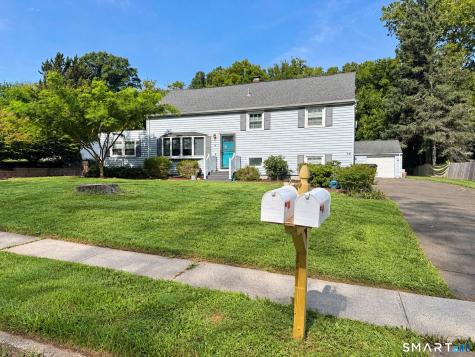 11 Trumbull Drive Wallingford CT 06492