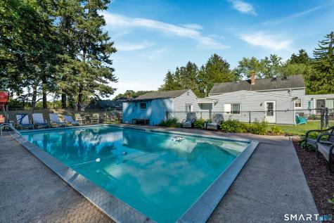11 Trumbull Drive Wallingford CT 06492