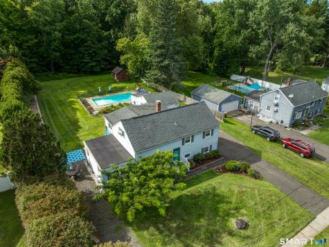 11 Trumbull Drive Wallingford CT 06492