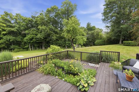 78 Black Rock Turnpike Redding CT 06896
