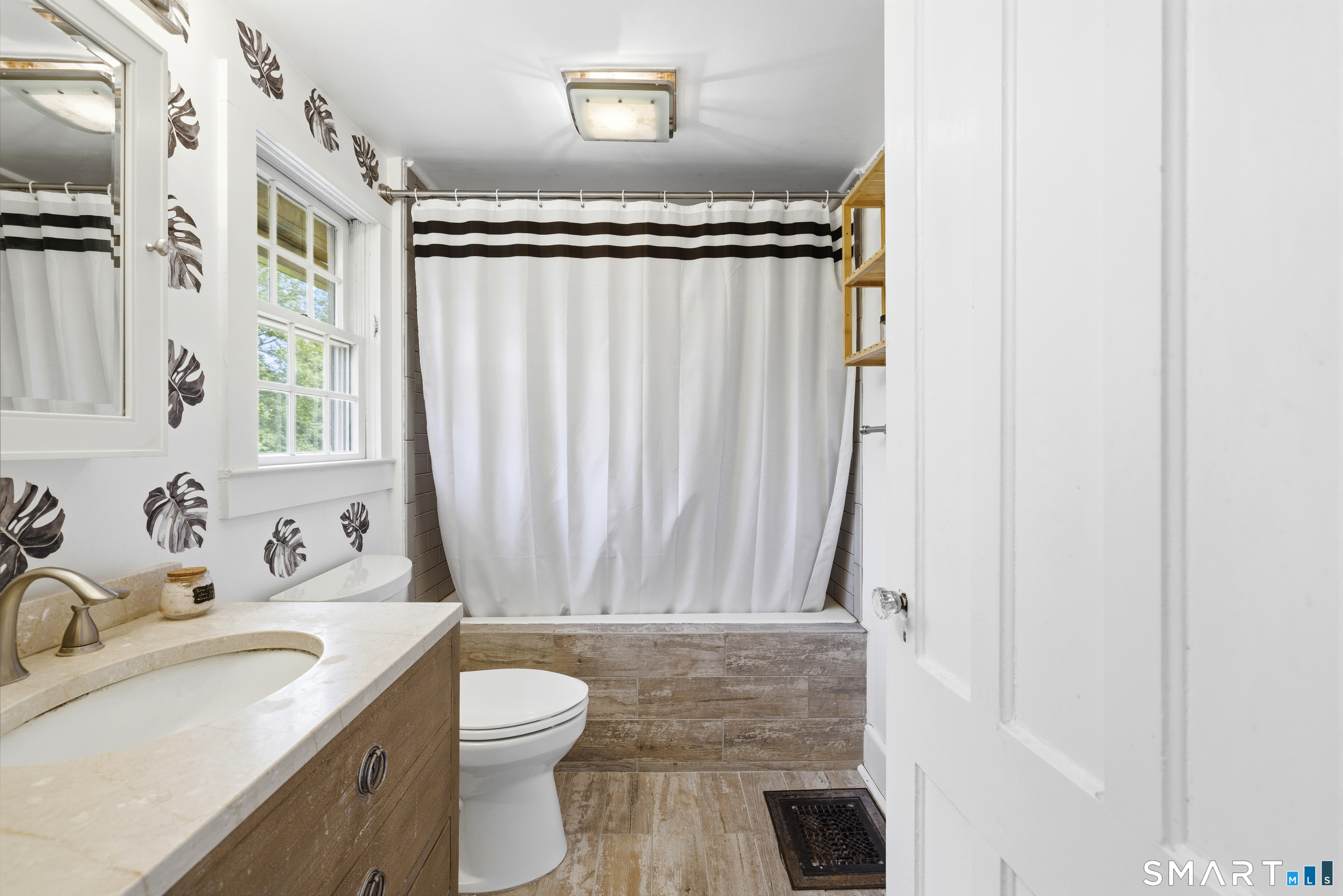 78 Black Rock Turnpike Redding CT 06896