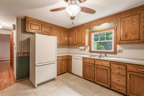 88 Rosemary Lane Bristol CT 06010