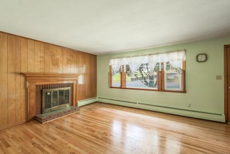 88 Rosemary Lane Bristol CT 06010