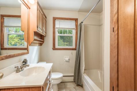 88 Rosemary Lane Bristol CT 06010