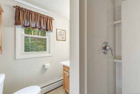 88 Rosemary Lane Bristol CT 06010