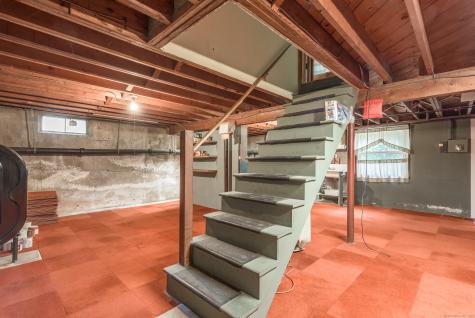 88 Rosemary Lane Bristol CT 06010