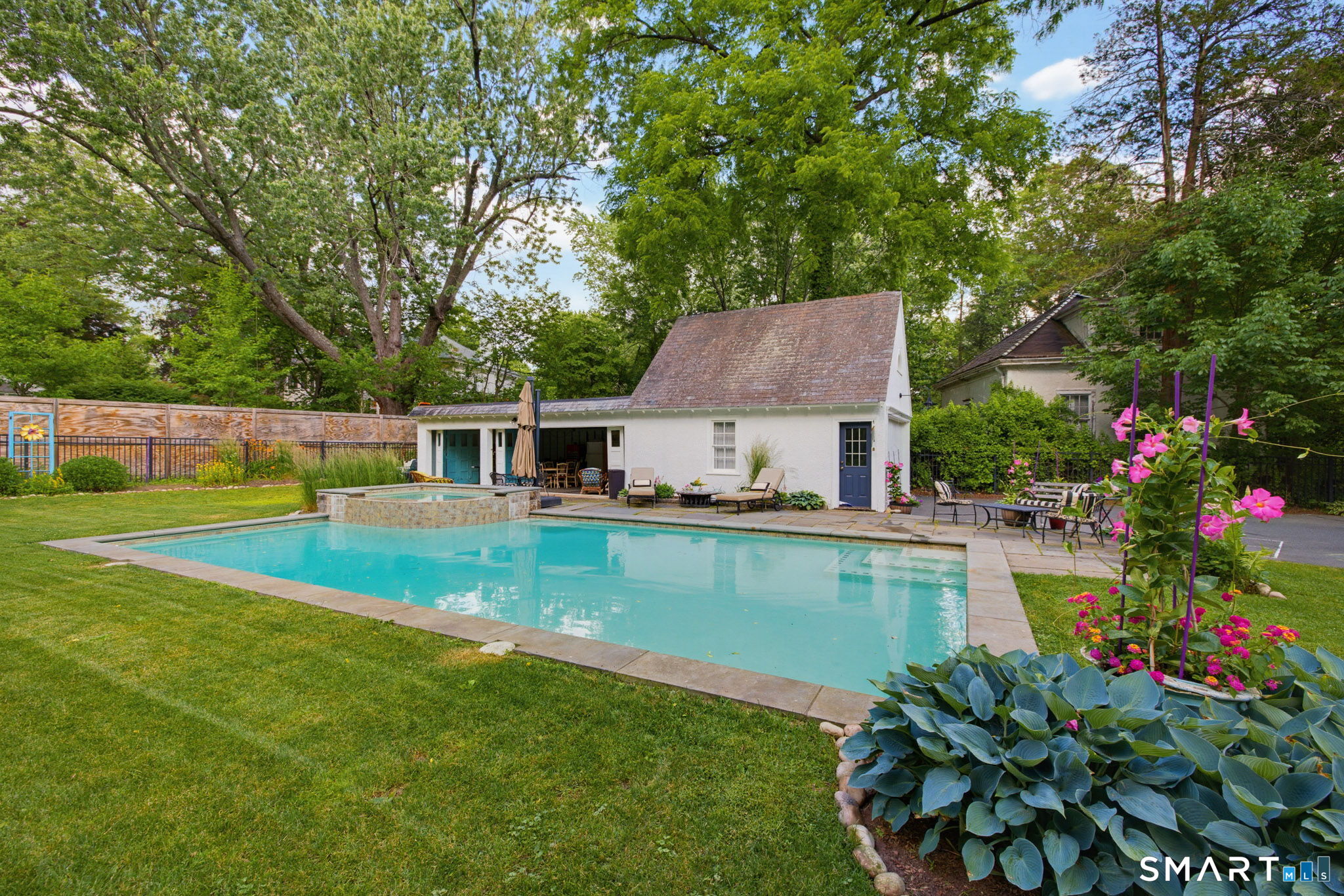 1538 Asylum Avenue West Hartford CT 06117