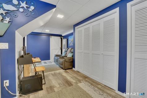 26 Lake Boulevard East Hampton CT 06424