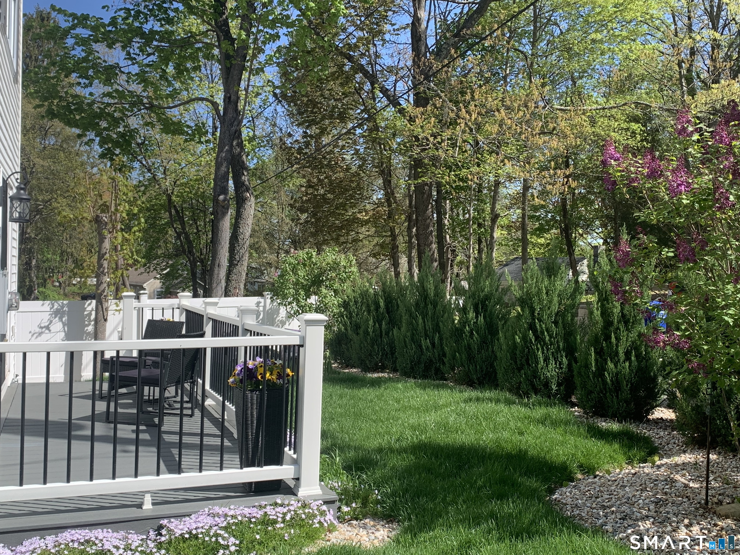 26 Lake Boulevard East Hampton CT 06424