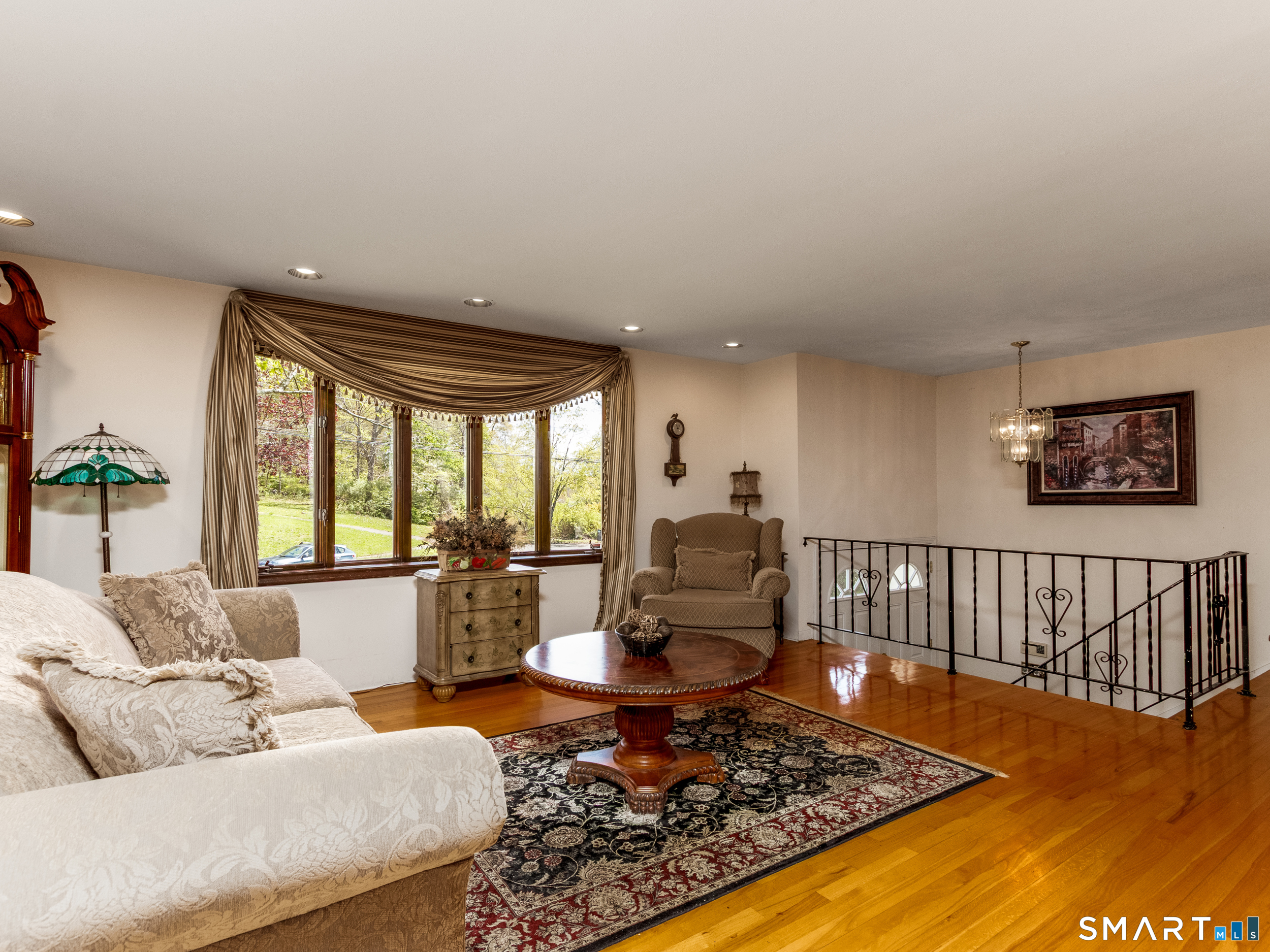 253 Braeside Drive Hamden CT 06514