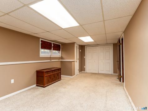 253 Braeside Drive Hamden CT 06514