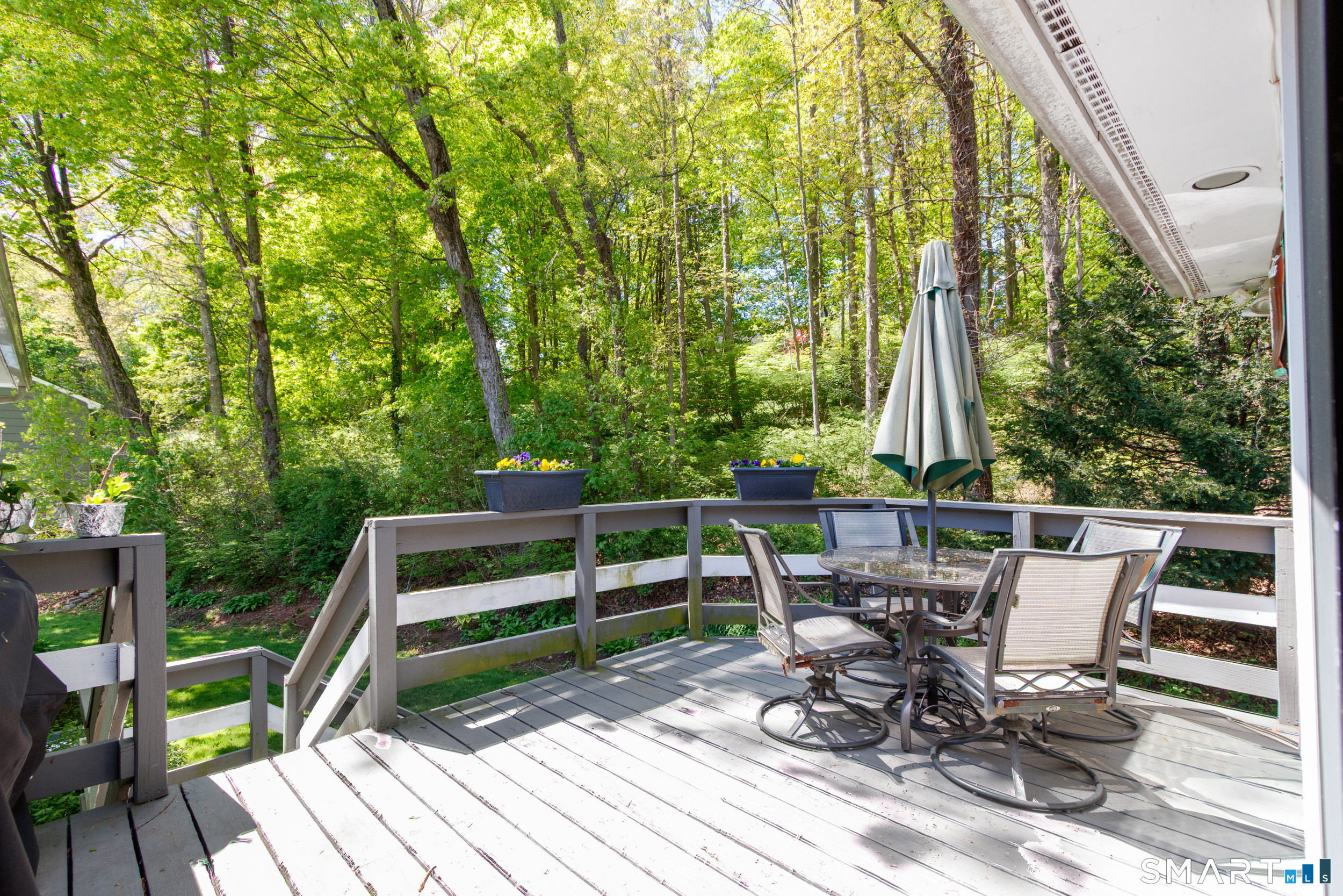 253 Braeside Drive Hamden CT 06514