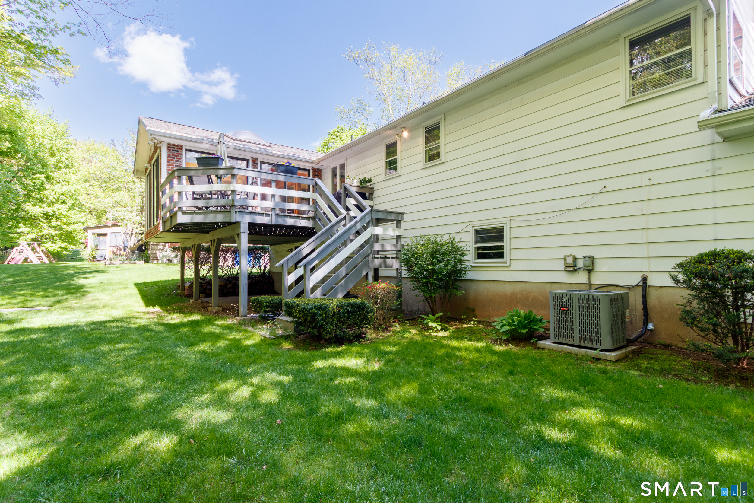 253 Braeside Drive Hamden CT 06514