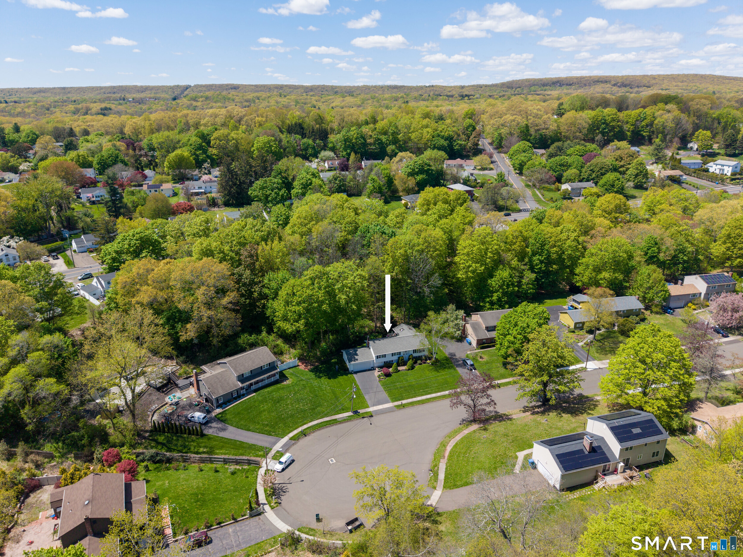 253 Braeside Drive Hamden CT 06514