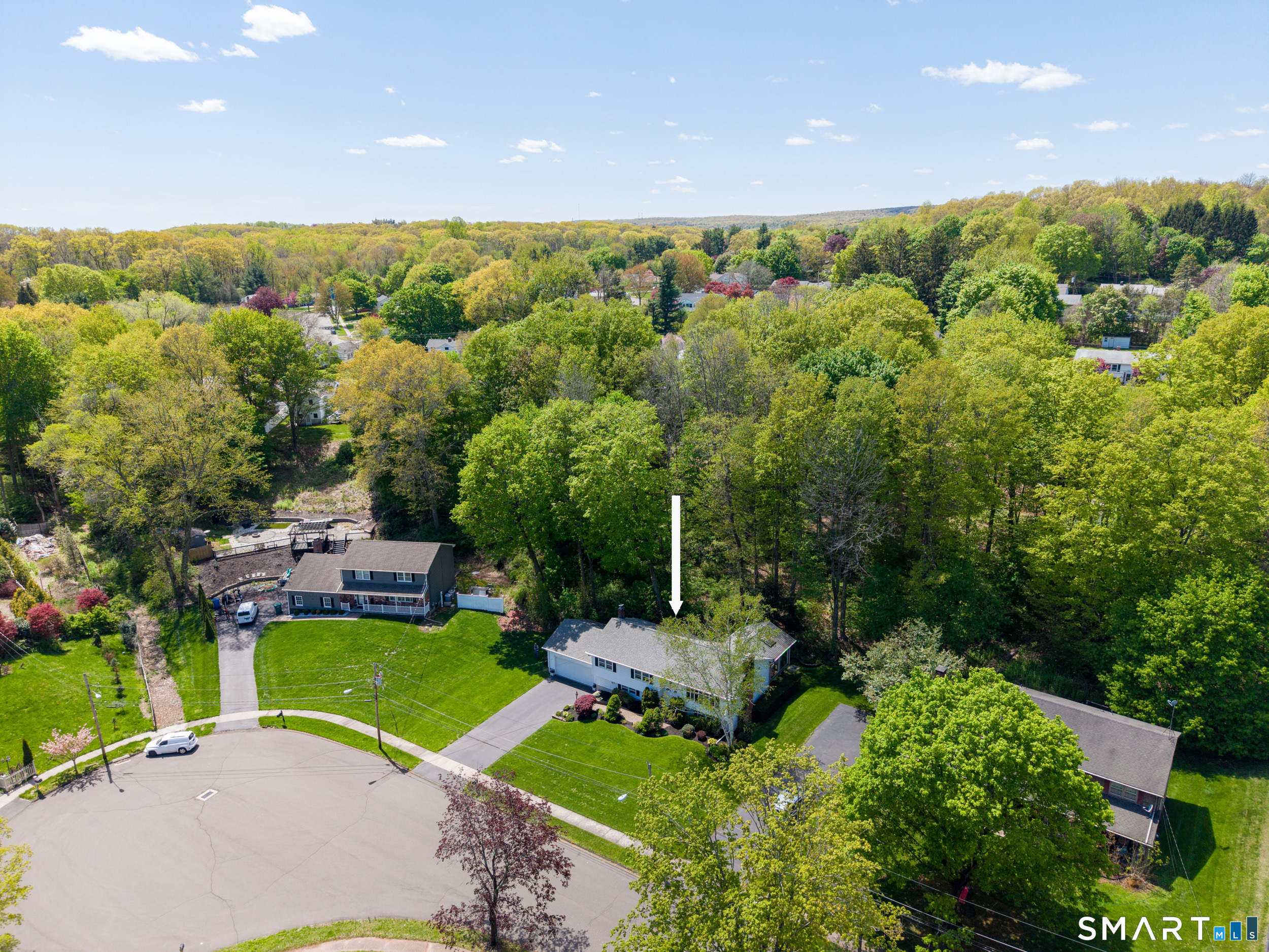 253 Braeside Drive Hamden CT 06514