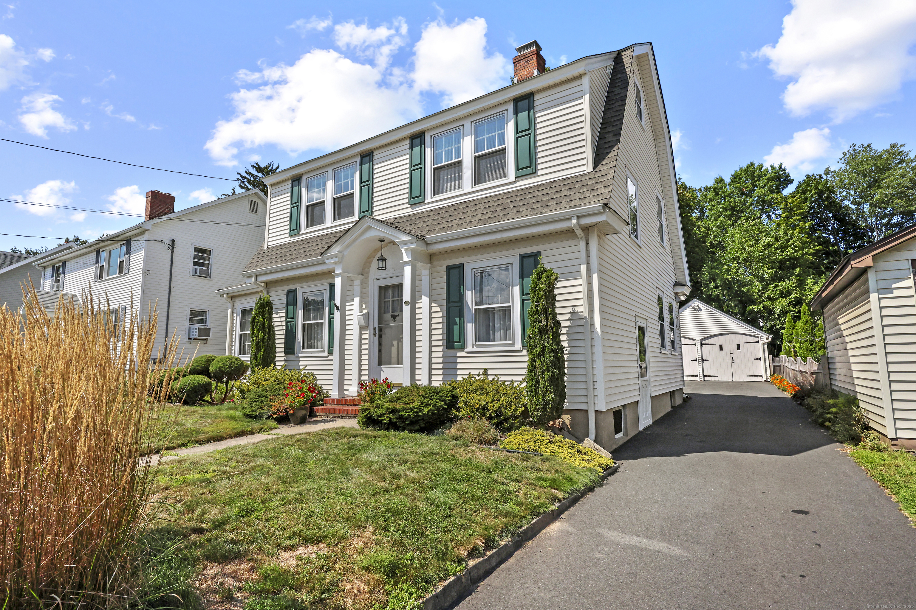 14 Richard Street West Hartford CT 06119