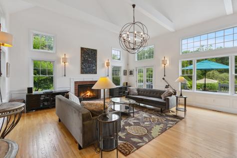 114 Cross Highway Westport CT 06880