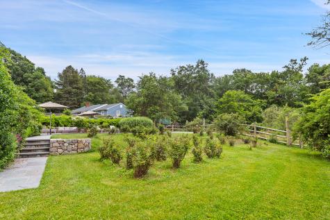 114 Cross Highway Westport CT 06880