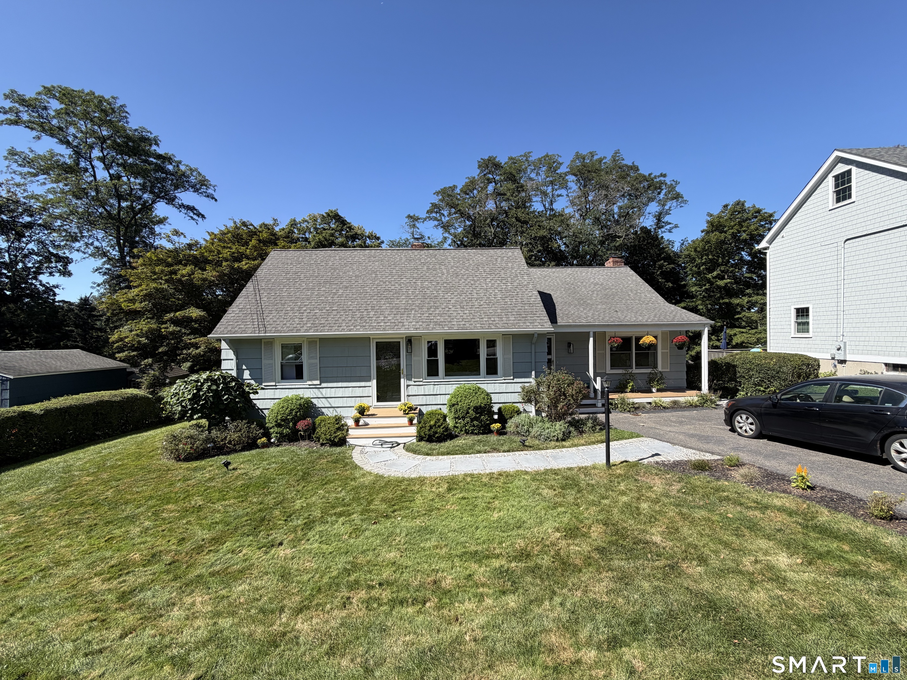 366 Brookside Drive Fairfield CT 06824