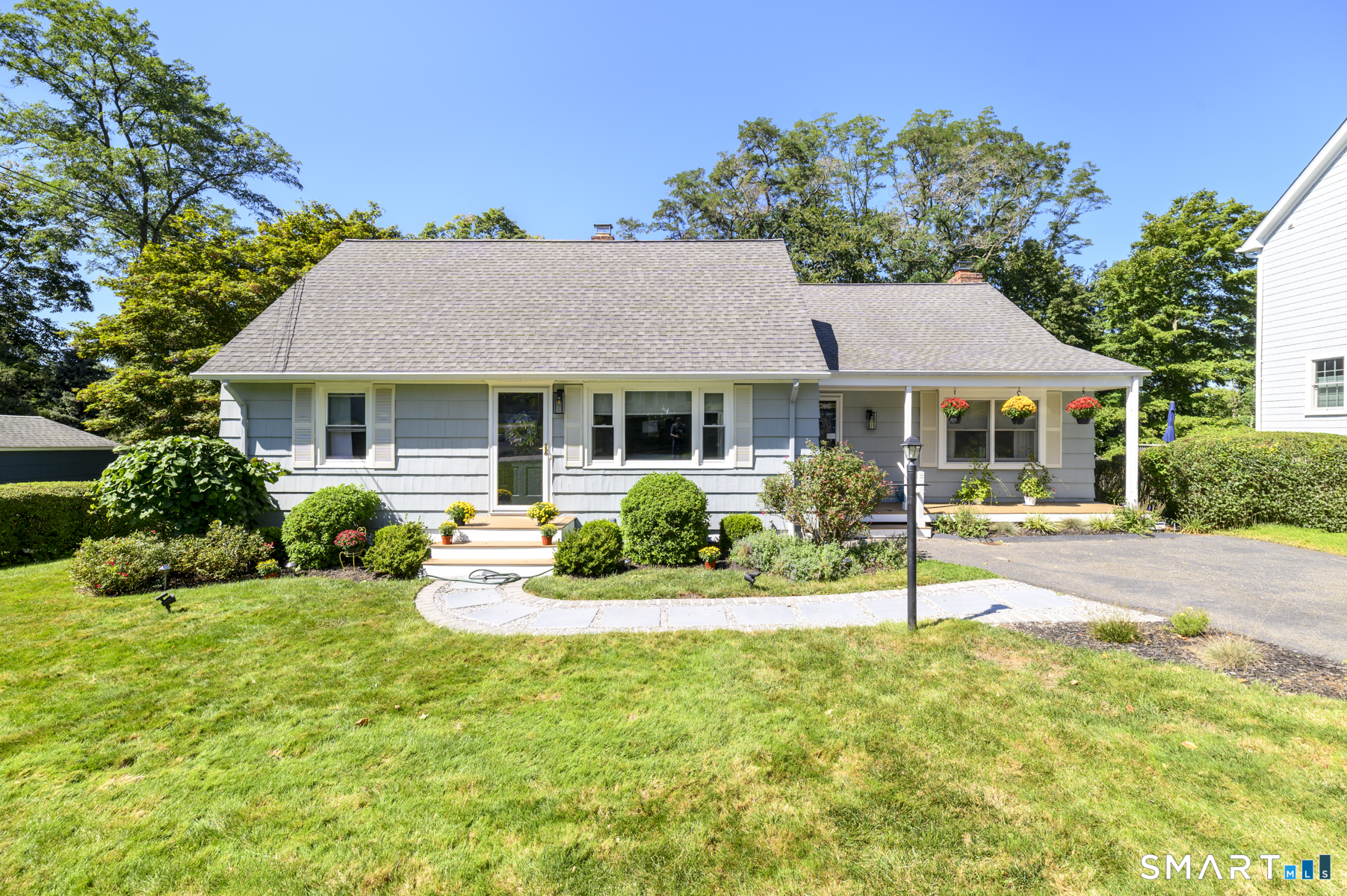 366 Brookside Drive Fairfield CT 06824