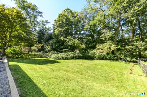 366 Brookside Drive Fairfield CT 06824