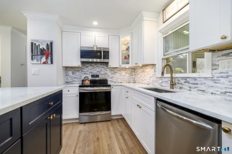366 Brookside Drive Fairfield CT 06824
