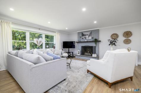 366 Brookside Drive Fairfield CT 06824